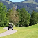 Hotel Am Schloss Goldegg im Pongau